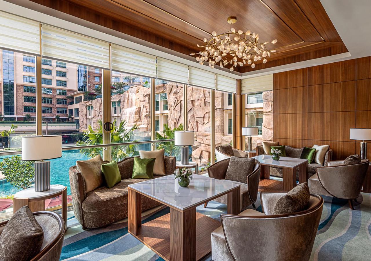 Sunway Resort Hotel Petaling Dzsaja Kültér fotó The Club Lounge at the MGM Grand